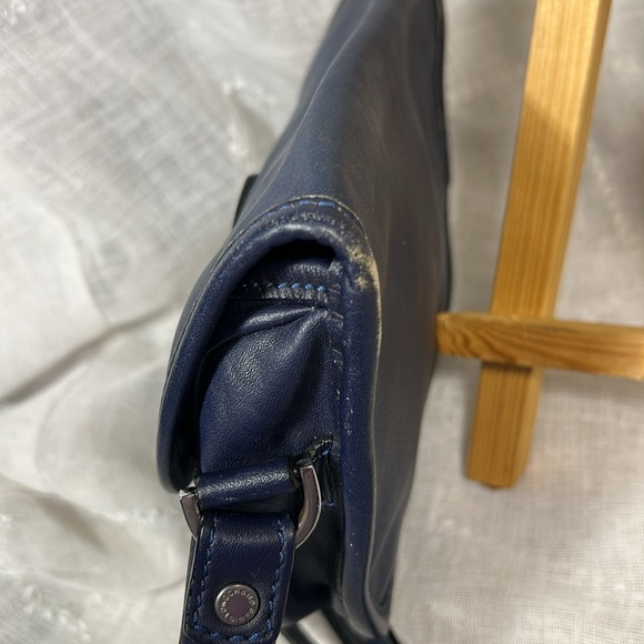 Longchamp leather crossbody small bag - Picture 9 of 16